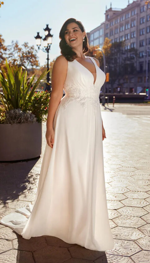 Ennis Bridal is your destination for plus size bridal gowns